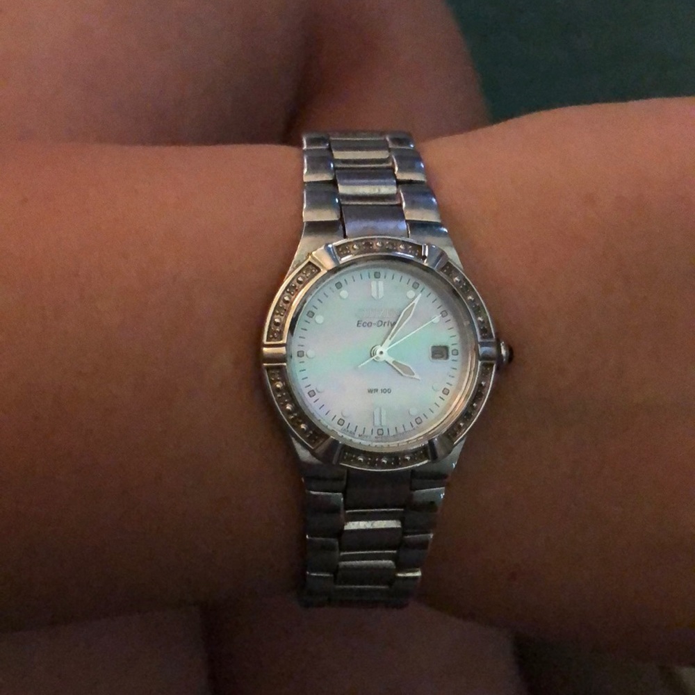 Citizen watch (small face)